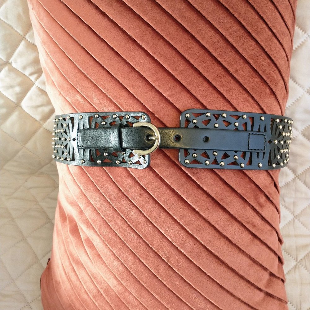 Ladies'Filigree Studded  Belt